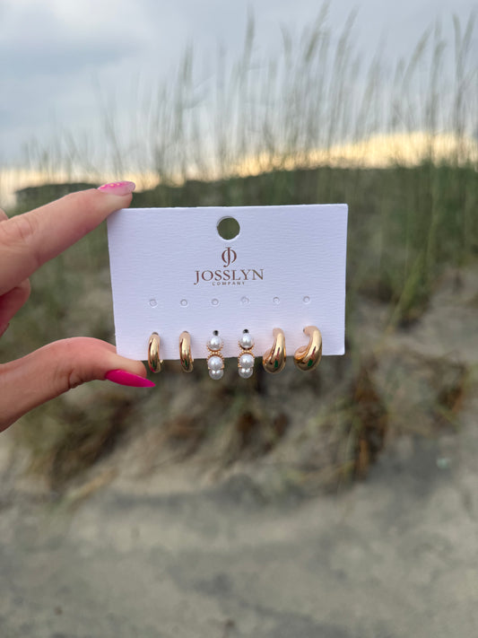 Gold & Pearl Earrings Set